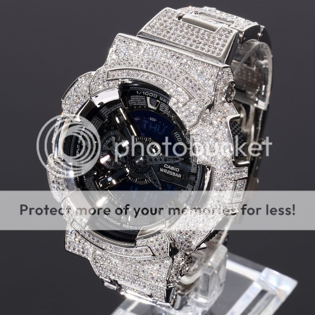 Ga110 カシオーク　czダイヤモンド　カバー ダイヤカスタムGショック GA110 シルバー BLACK DIAL G-SHOCK